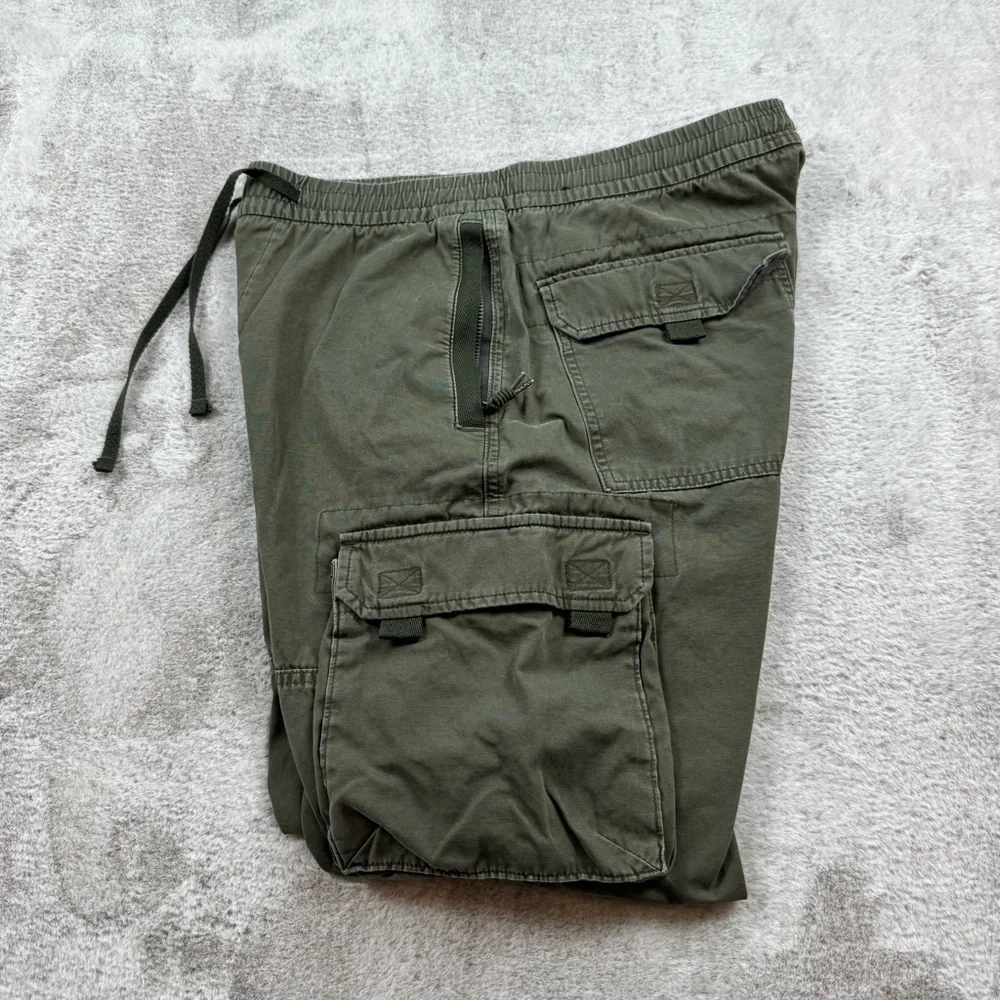 Abercrombie fitch military cargo pants men’s size Medium‎ 32X28 olive green
